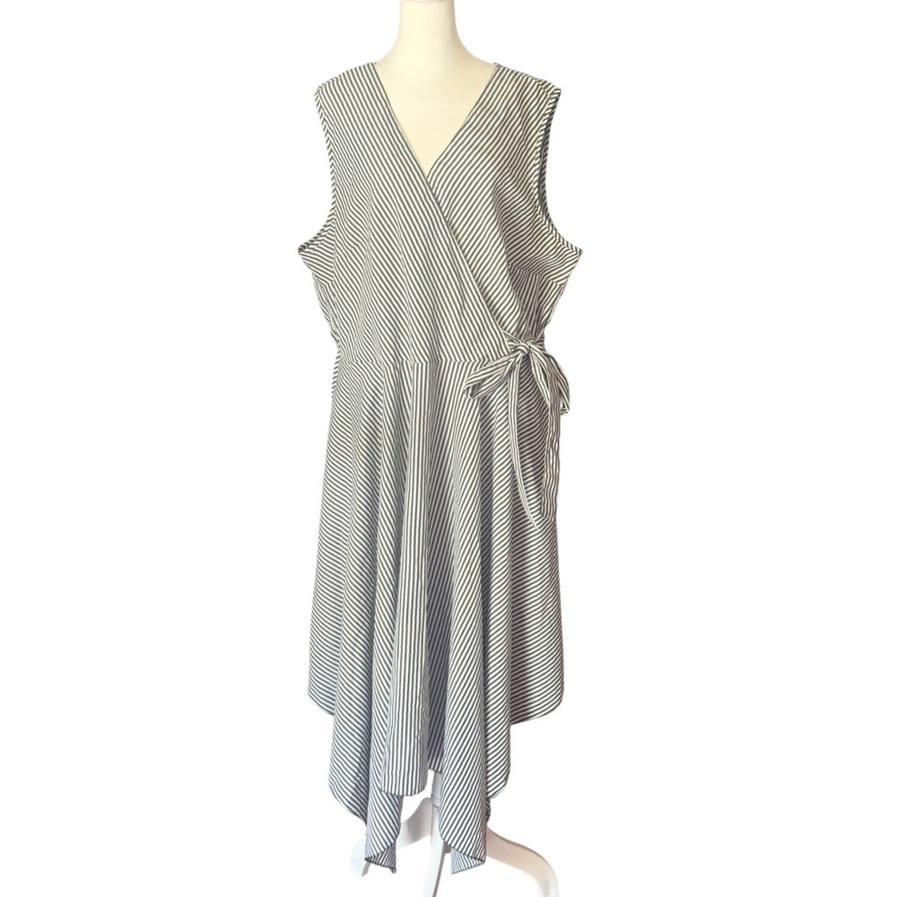 Mlle Gabrielle Womens 2X Striped Handkerchief‎ Hem Wrap Dress Sleeveless